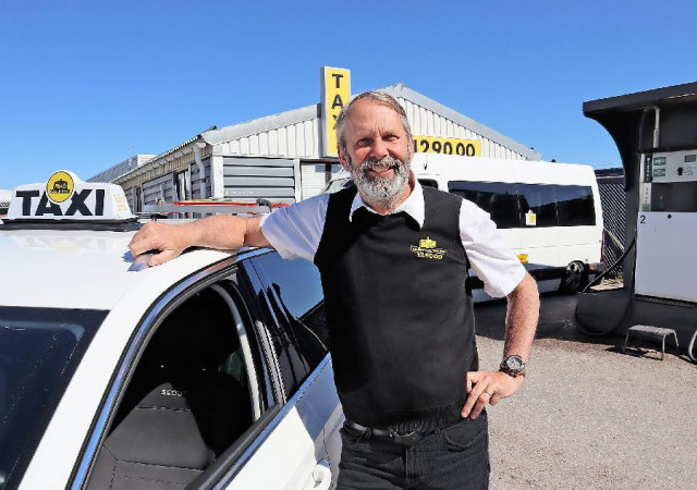 Peter Jansson, operativ chef på Gävle Taxi .